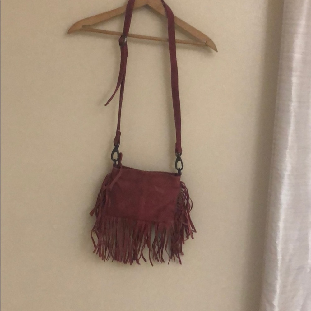 Ruffled cross body